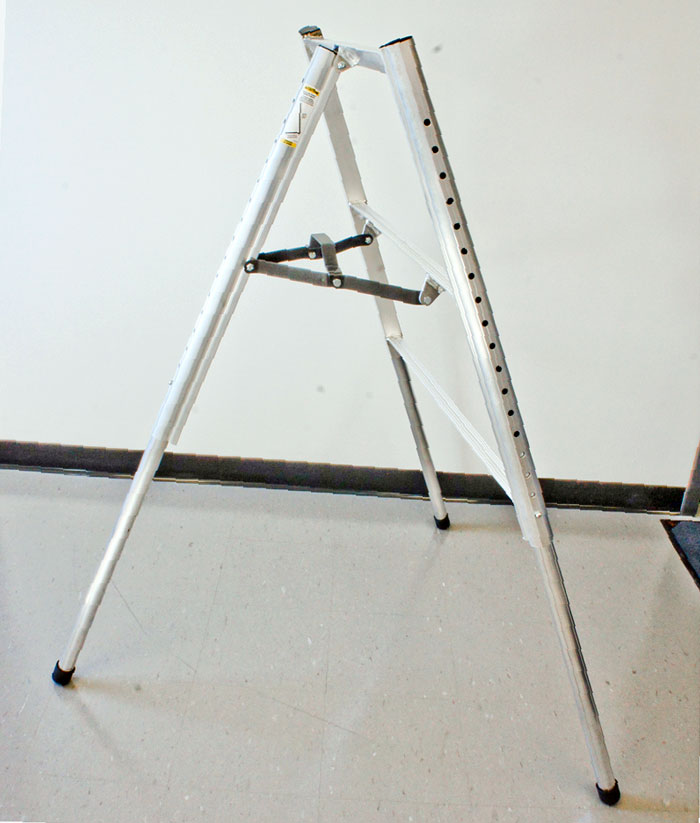 American Ladders & Scaffolds, Bronco Horses